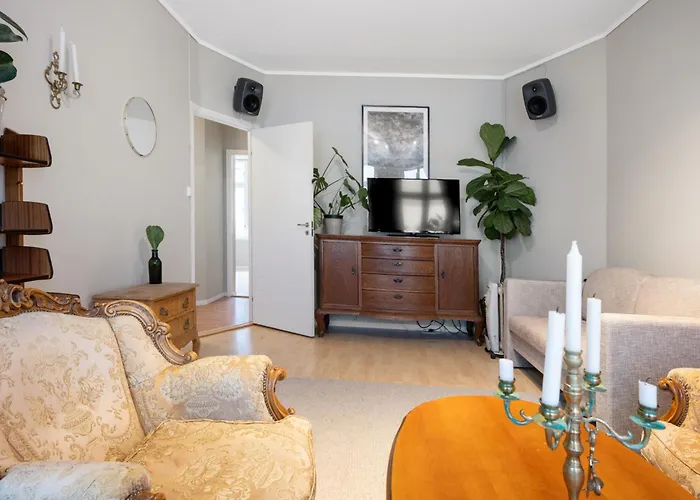 Spacious & Cozy Hideaway With Location Appartamento Bergen